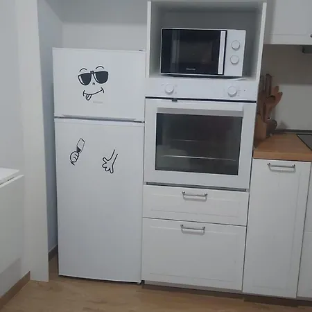 Guest Loft With Parking